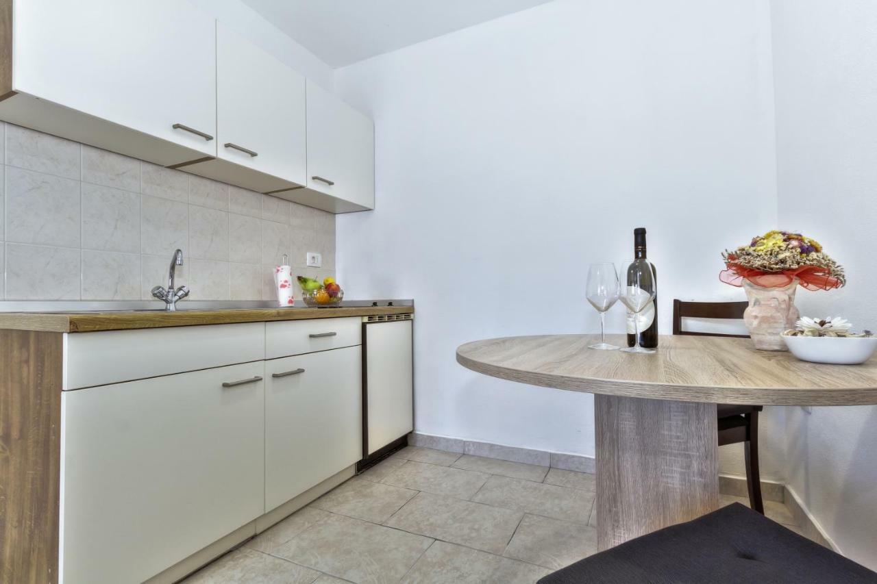 Apartmani Anna Умаг Екстер'єр фото