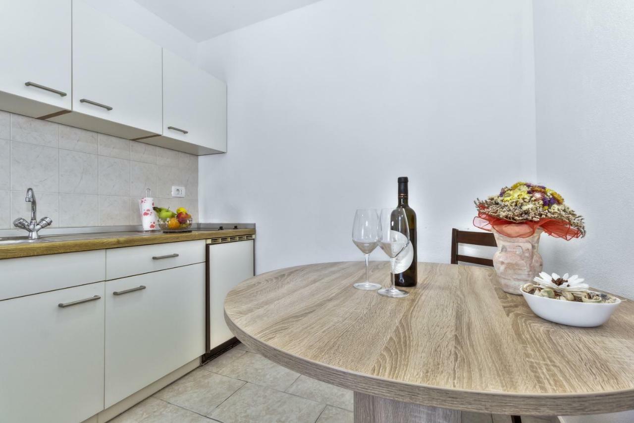 Apartmani Anna Умаг Екстер'єр фото